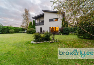 maja Kakumäel / house in Kakumäe