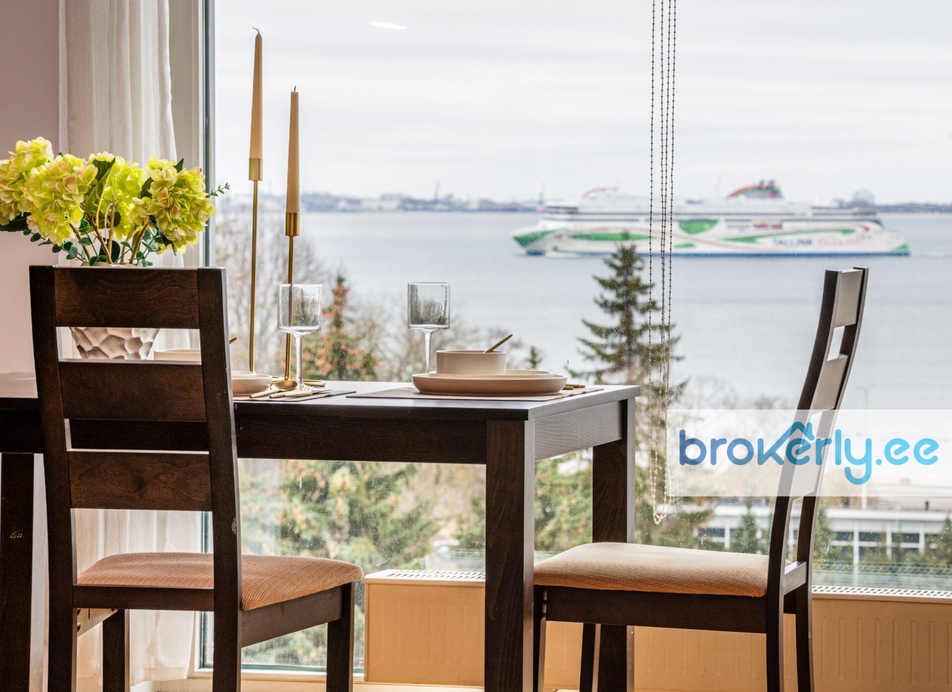 KORTER TALLINNA KÕRGHOONES / APARTMENT IN A TALLINN HIGHRISE